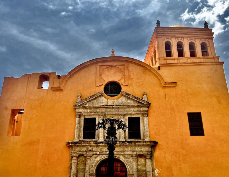 img-lateral-acerca-01